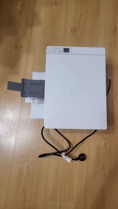 Продам принтер HP 141-w