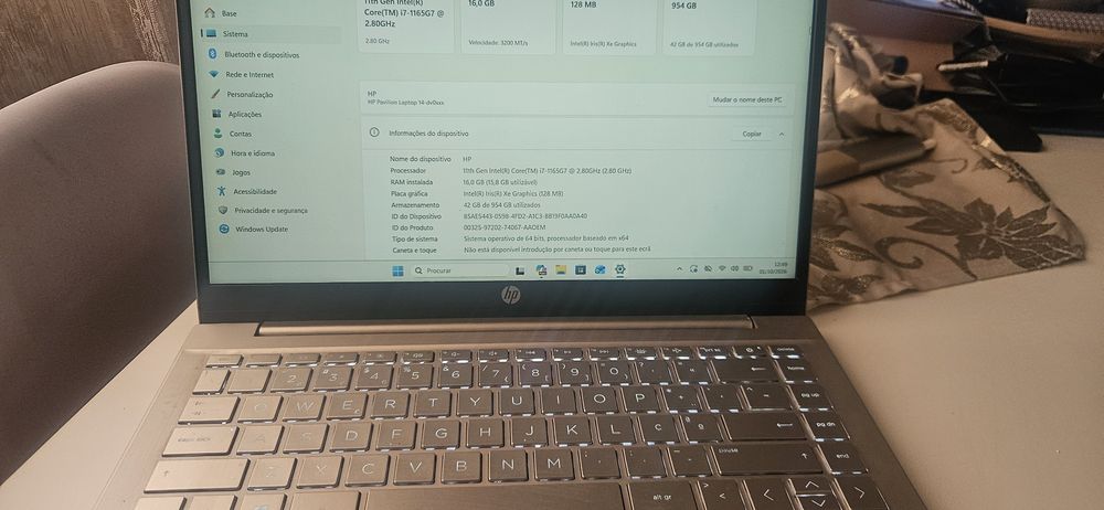 HP Pavilion 14 i7 / 16GB / 1TB SSD