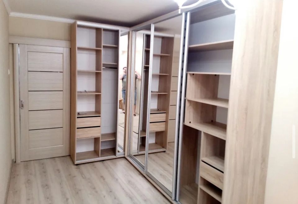 Продажа уютной 3-к. квартиры в центре! 3-я Слободская/Колодезная