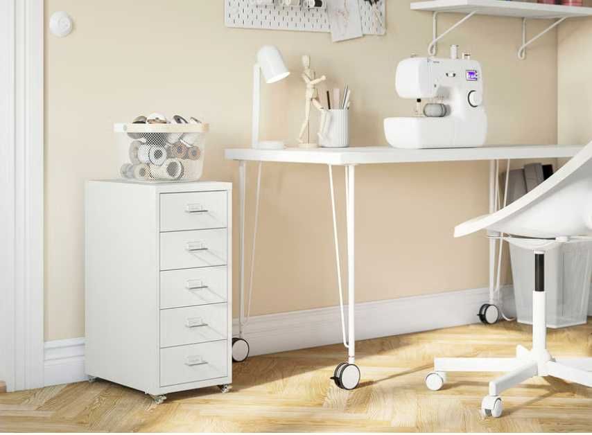 Bloco de gavetas branco Helmer da Ikea, com rodízios