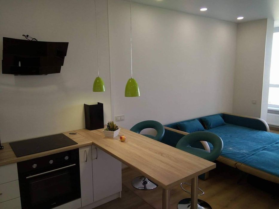 Оренда квартири без комісії,  метро Лівобережна від власника