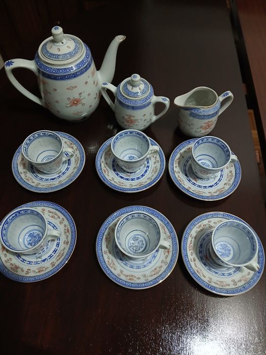 Conjunto de loiça449117236789268480