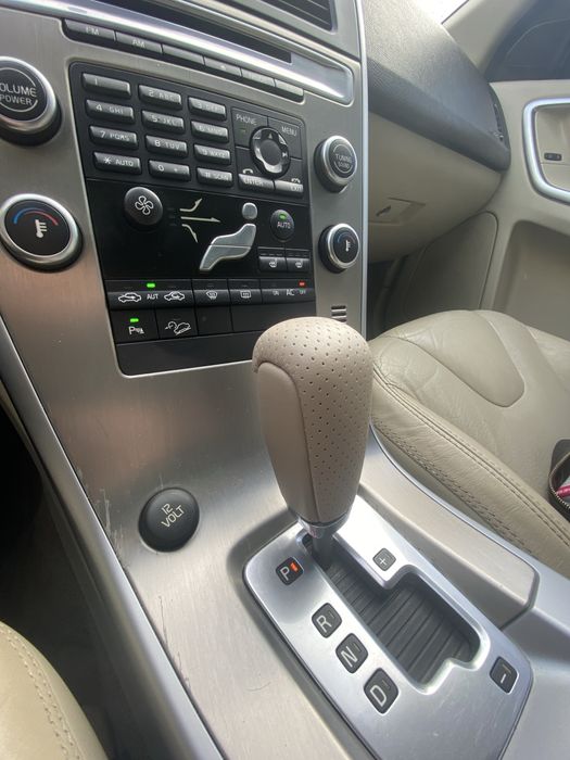 Продам Volvo XC60