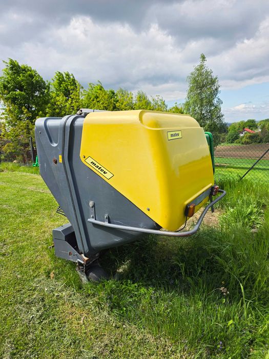 Kosz wysoki wysyp Matev do traktorka john deere iseki kubota
