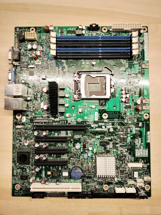 Płyta główna serwerowa Intel Server Board S1200BTL (LGA/Socket 1155)