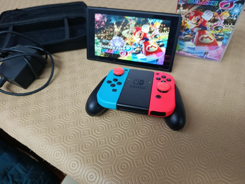Nintendo switch v2 com oferta -como nova-