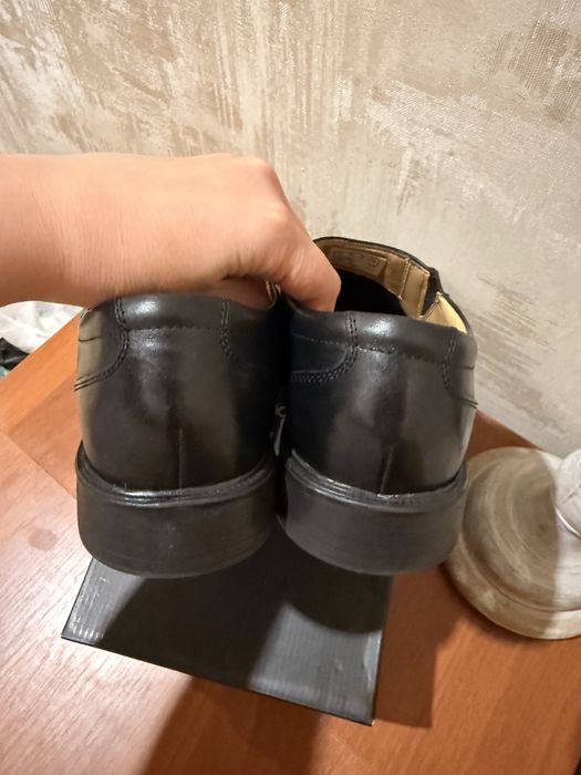 Туфлі чоловічі Clarks