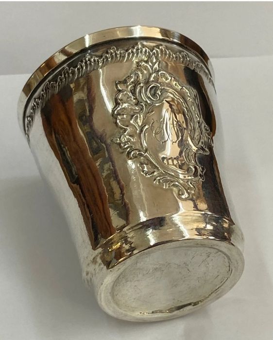 Taça batismal Sec.XIX )EM PRATA 925 ARTIGO ÚNICO