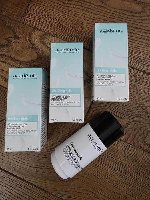Academie Очищувальний гель  Visage Purifying Cleansing Gel

Источник: