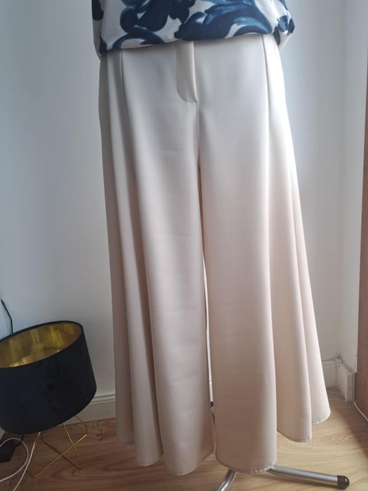 Spodnie Lamiar MUST HAVE