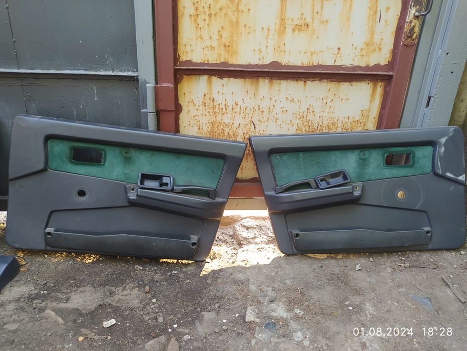 Дверні карти ВАЗ 21099 комплект.