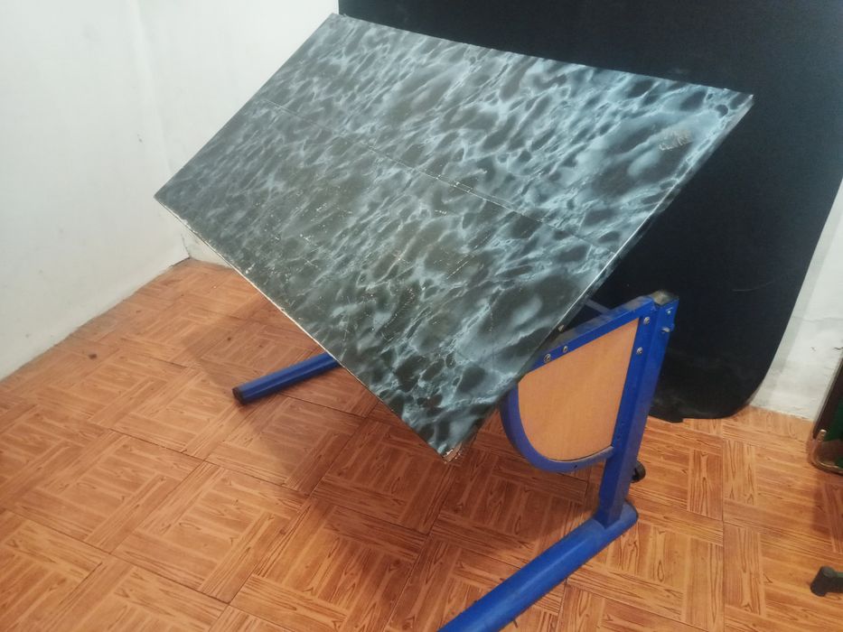 Mesa de Desenho - barata