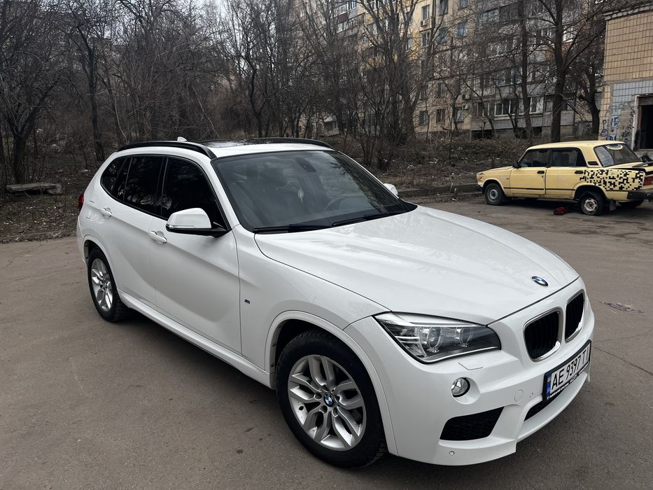 Продам BMW X1 е84.
