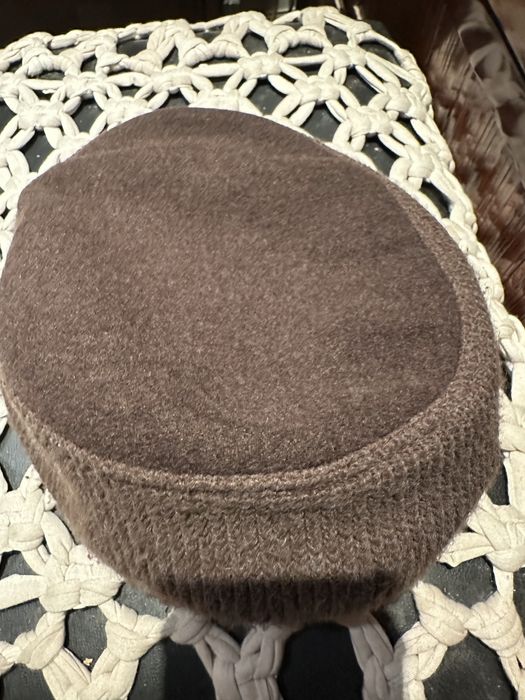 Boina/Boné de lã em estilo Inglés do El corte Inglés