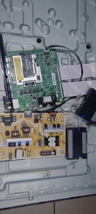 Sprzedam moduły TV Samsung ue43ru7472u