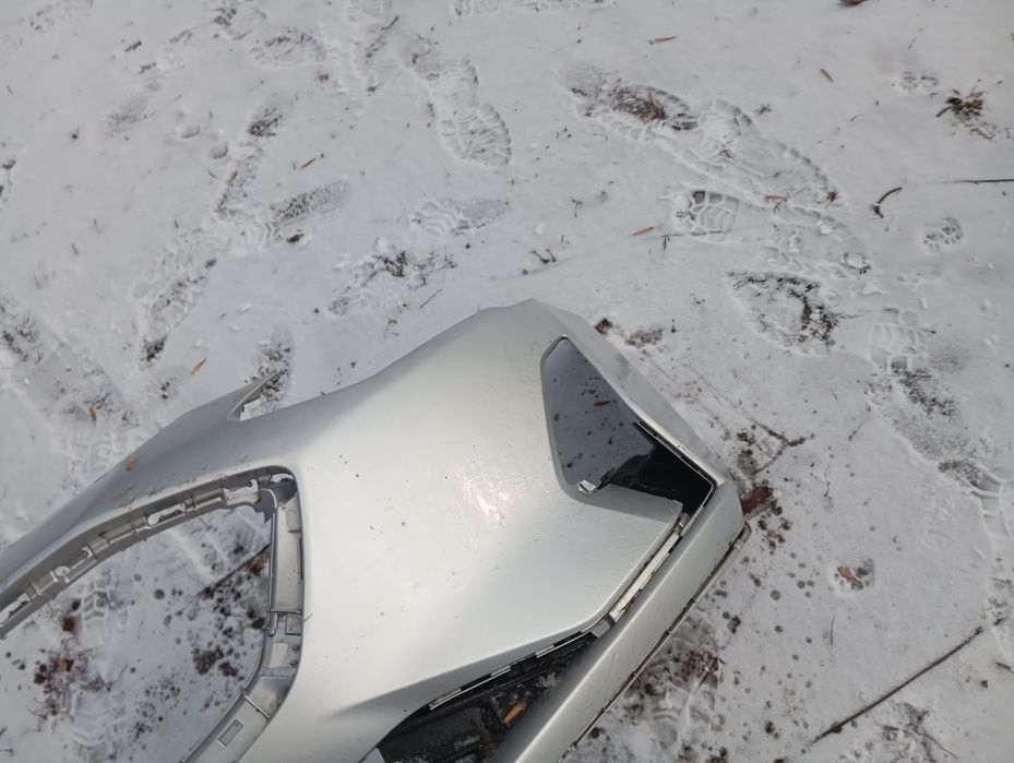 Zderzak przedni przód Ford Focus MK4 Oryginał