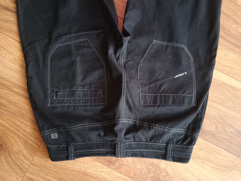 czarne męskie spodnie idealne