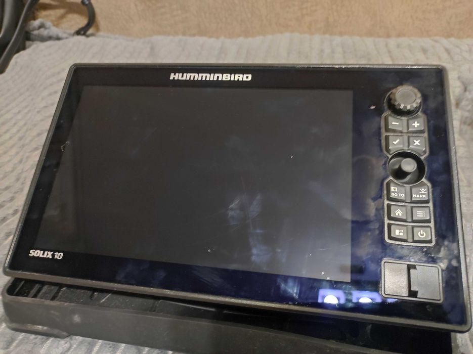 Продам эхолот Humminbird Solix 10 Chirp Mega SI+  (БУ)
