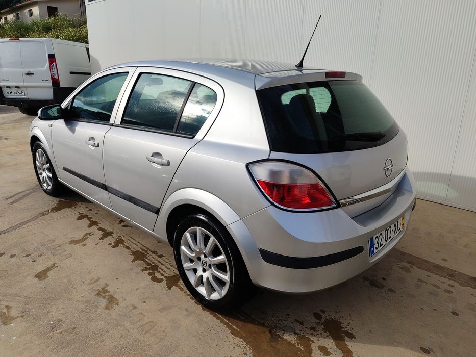 Opel Astra 1.4 Enjoy