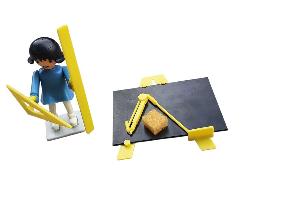 Stara zabawka figurka nauczycielki IGRÁČEK 1992 IGRA Czechosłowacja