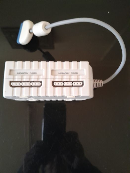 Multitap for PlayStation One64740378429441122