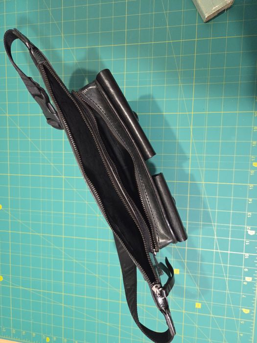 Чоловіча сумка бананка з натуральної шкіри