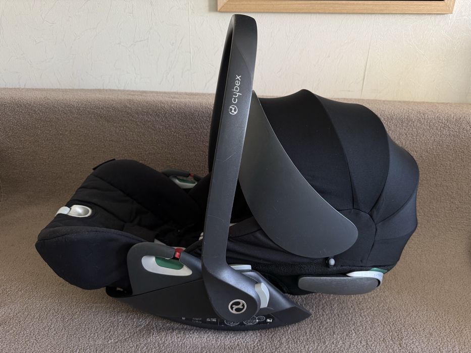 Автокрісло Cybex Cloud Z2 i-Size Група 0+ (0-13 кг) дитяче автокрісло