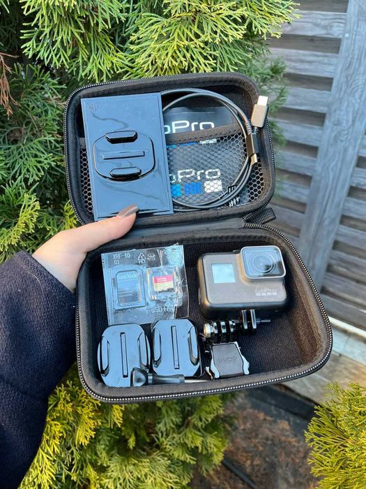 Екшн-камера GoPro Hero 5 з базовим компллектом