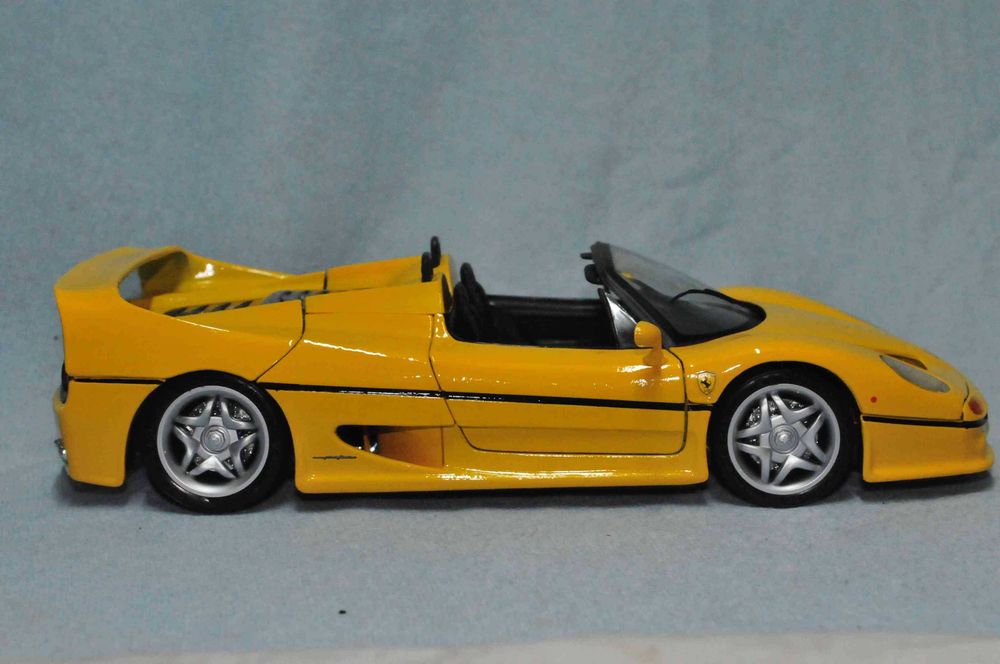 Maitso - Ferrari F50  Open Top