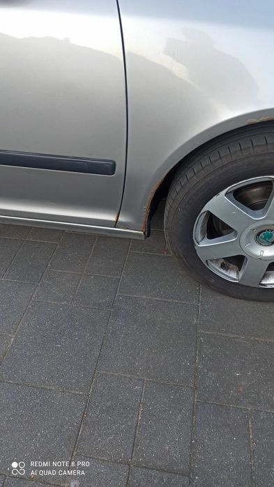 Samochód osobowy skoda