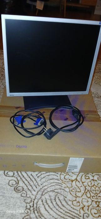 Monitor BenQ FP73G
