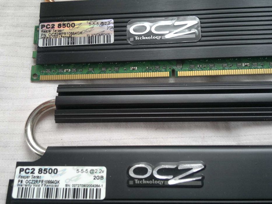 Asus P5Q DELUXE 16 Gb DDR2/ 16 фаз питания/ поним. QUAD-XEON