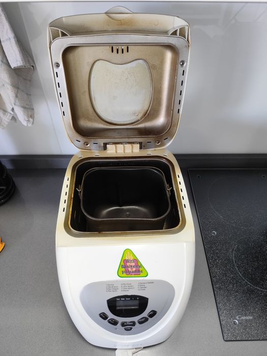 Máquina pão CLATRONIC