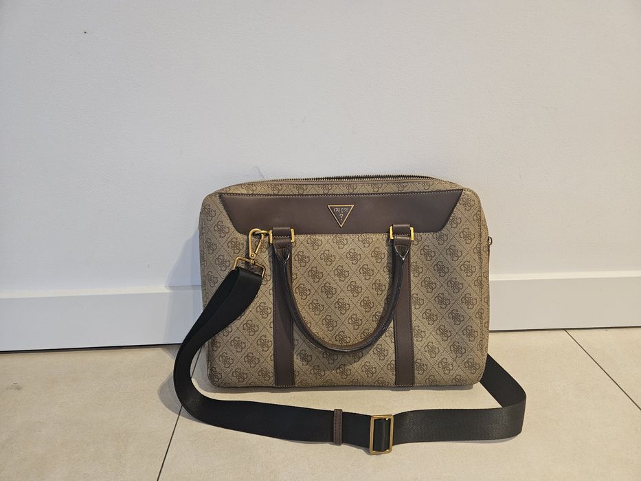Torba na laptopa GUESS