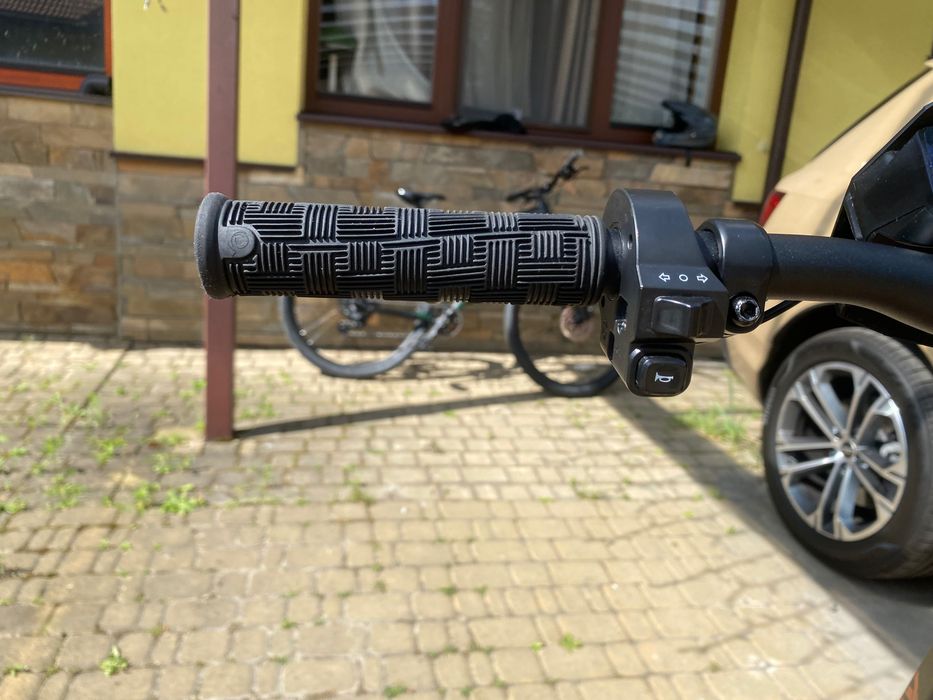 Kugoo kukirin g2 560 км пробігу макс 50 км/г усе оригінальне