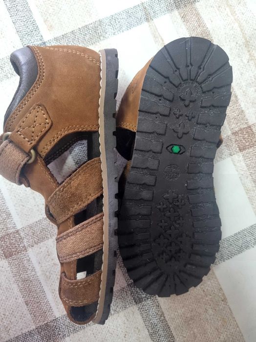 Sandália menino novas