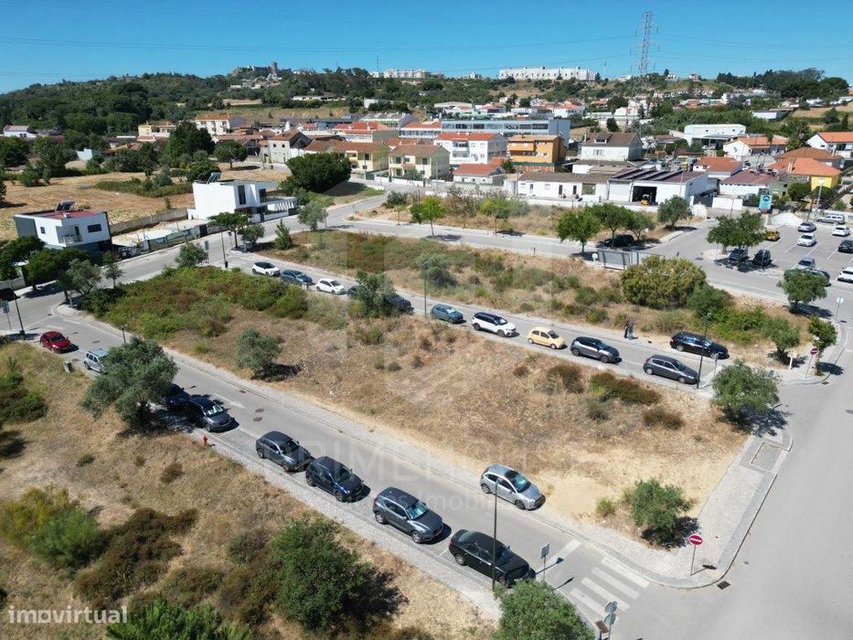 Terreno para construção de prédio multifamiliar