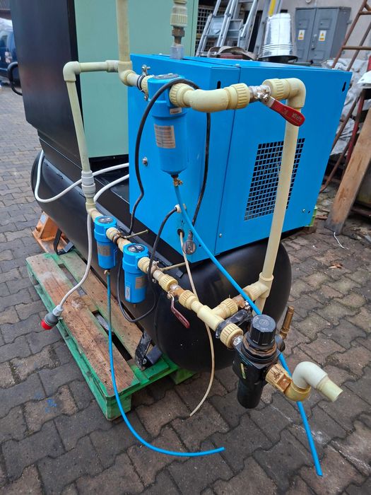 kompresor śrubowy 7,5 kw