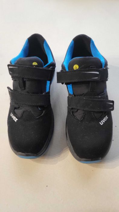 Buty robocze Uvex na rzepy r.45 raz założone