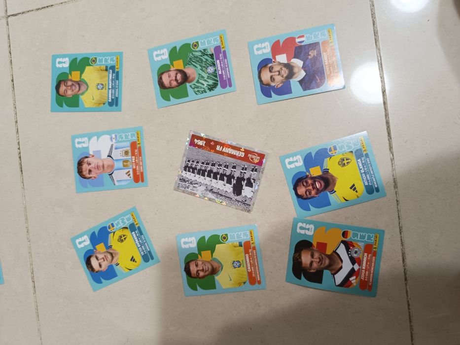 Pack 30 cartas mundial. Custo de 35€