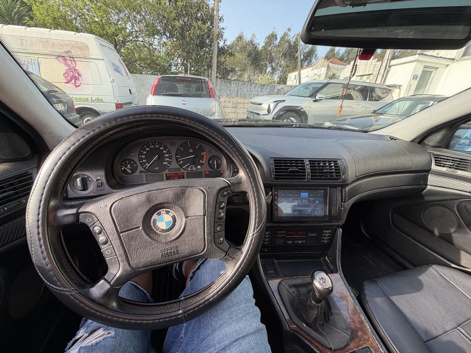 BMW 525TDS 143CV