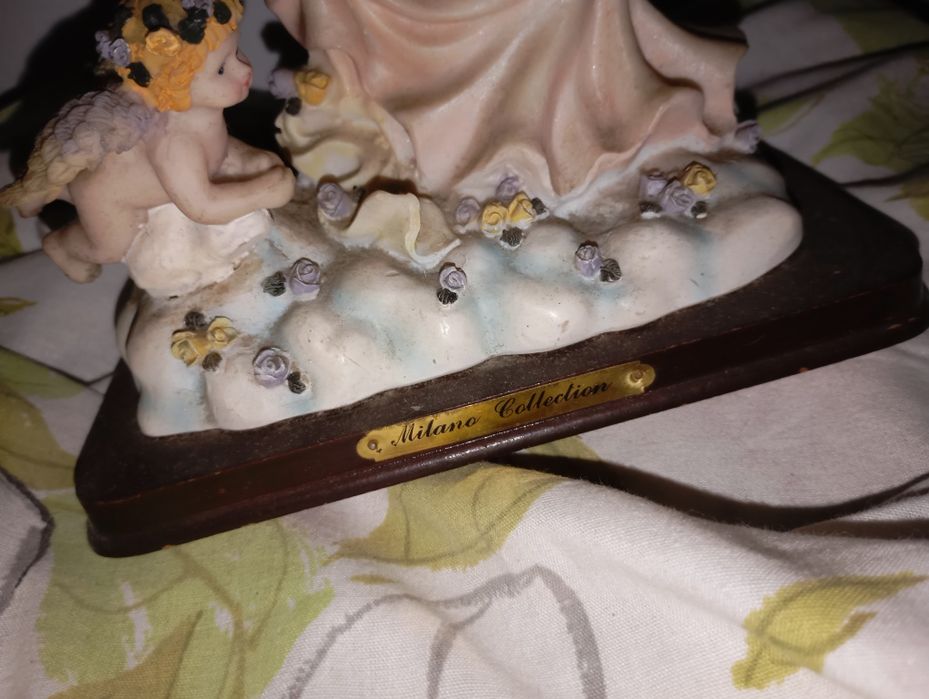 Estatuetas Milano Collection – relógios e arte sacra (27 a 50 cm)