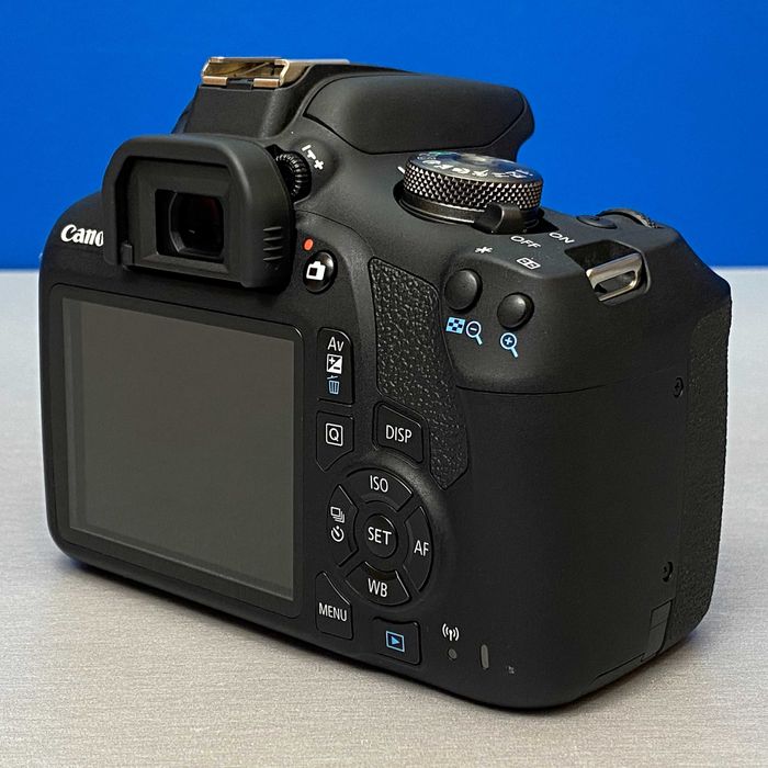 Canon EOS 2000D (Corpo) - 24.1MP