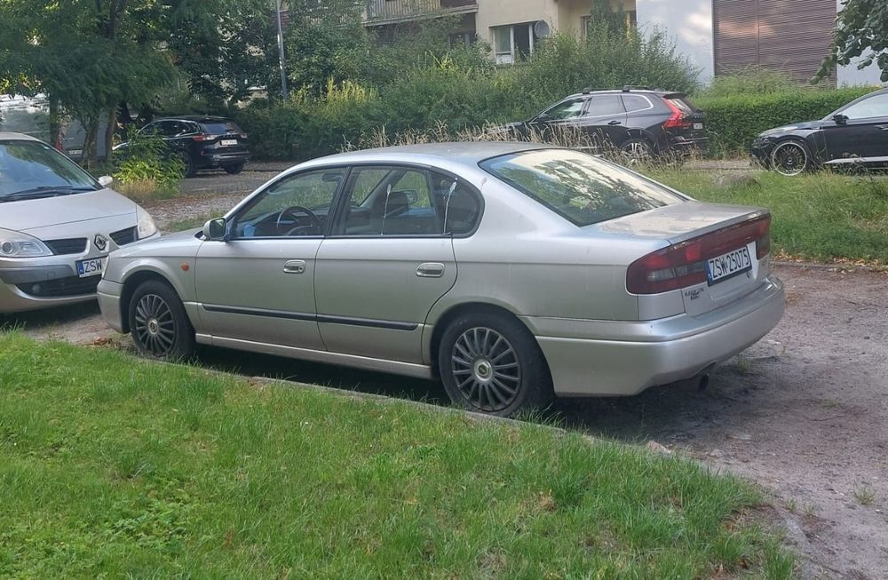 Subaru Legacy 2.0