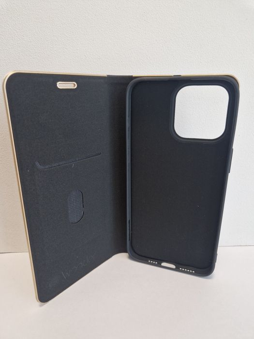 Kabura Wonder Frame do Iphone 15 Pro Max czarna