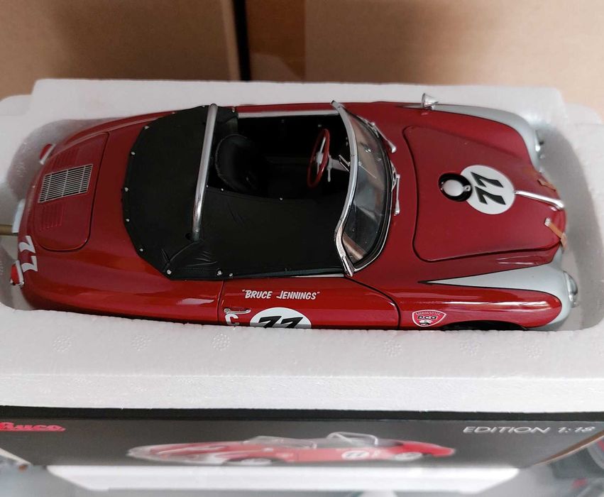 Miniatura Schuco 1/18 Porsche 356A Carrera GT Speedster #77