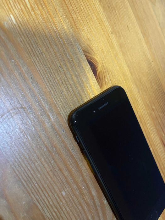 Iphone SE 2020 em optimo estado