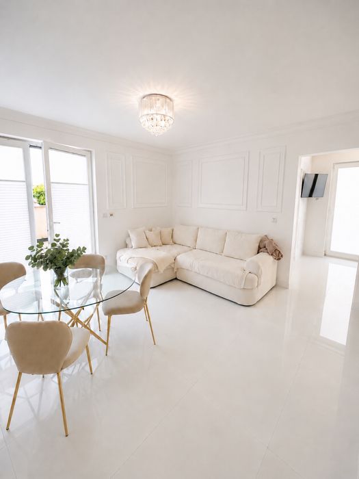 Bezpośrednio | 47,3 m² | 50 m² słonecznego tarasu | 2 miejsca w hali | Osiedle Śliwkowe – Warzymice
