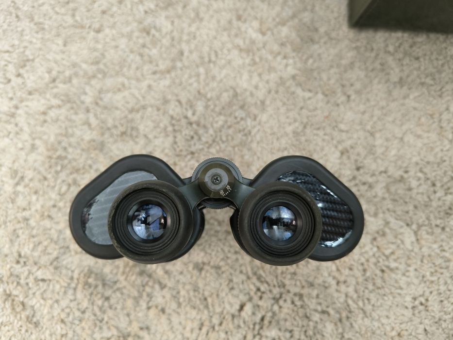 Продам бинокль 7х50