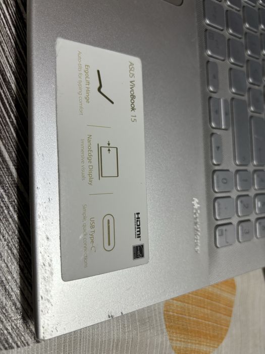 PC Asus VivoBook 15